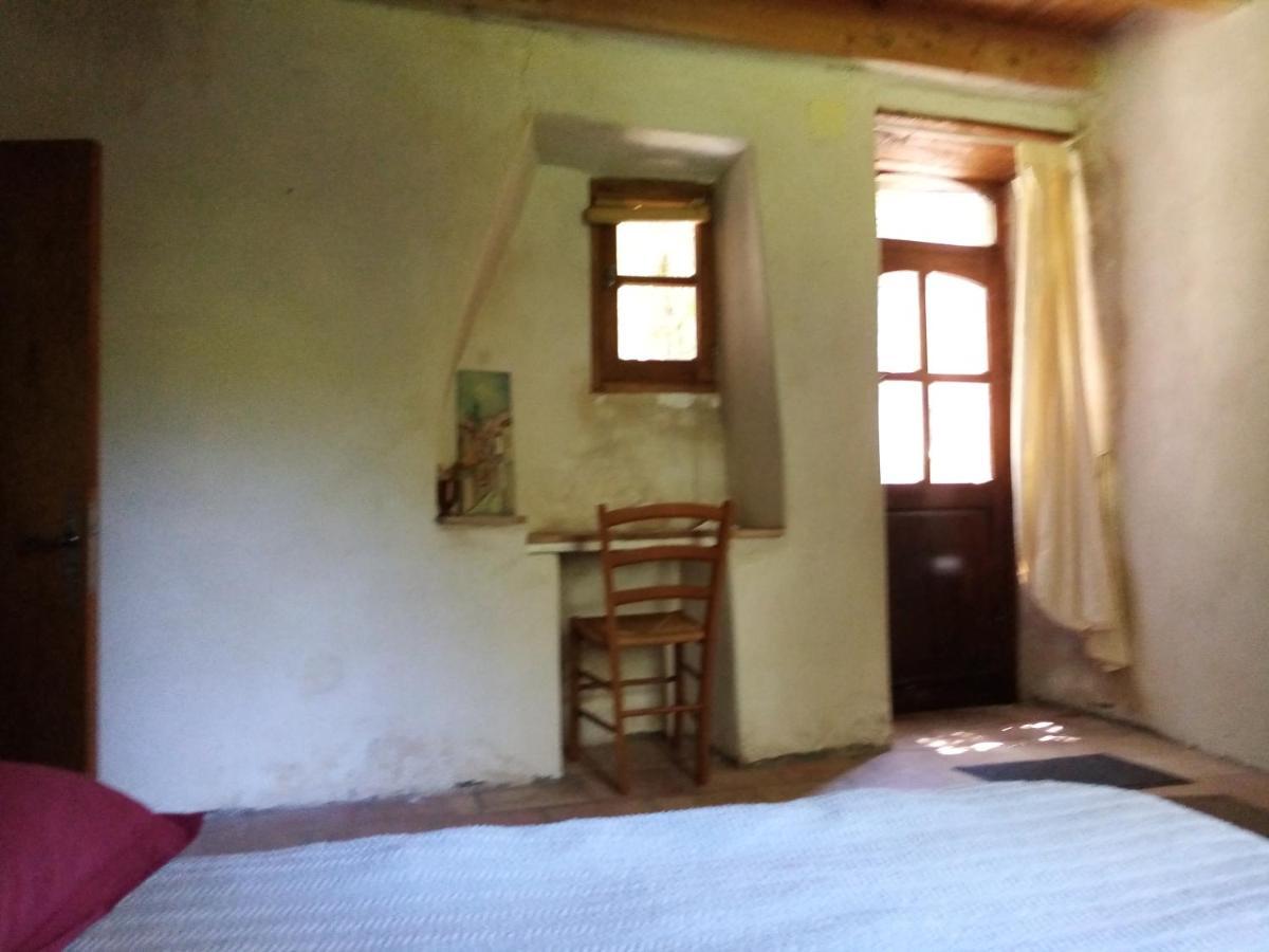Bed and Breakfast Mas Des Nabieres Saint-Martial  Экстерьер фото